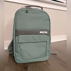 BRAND NEW Samsonite Elevation backpack